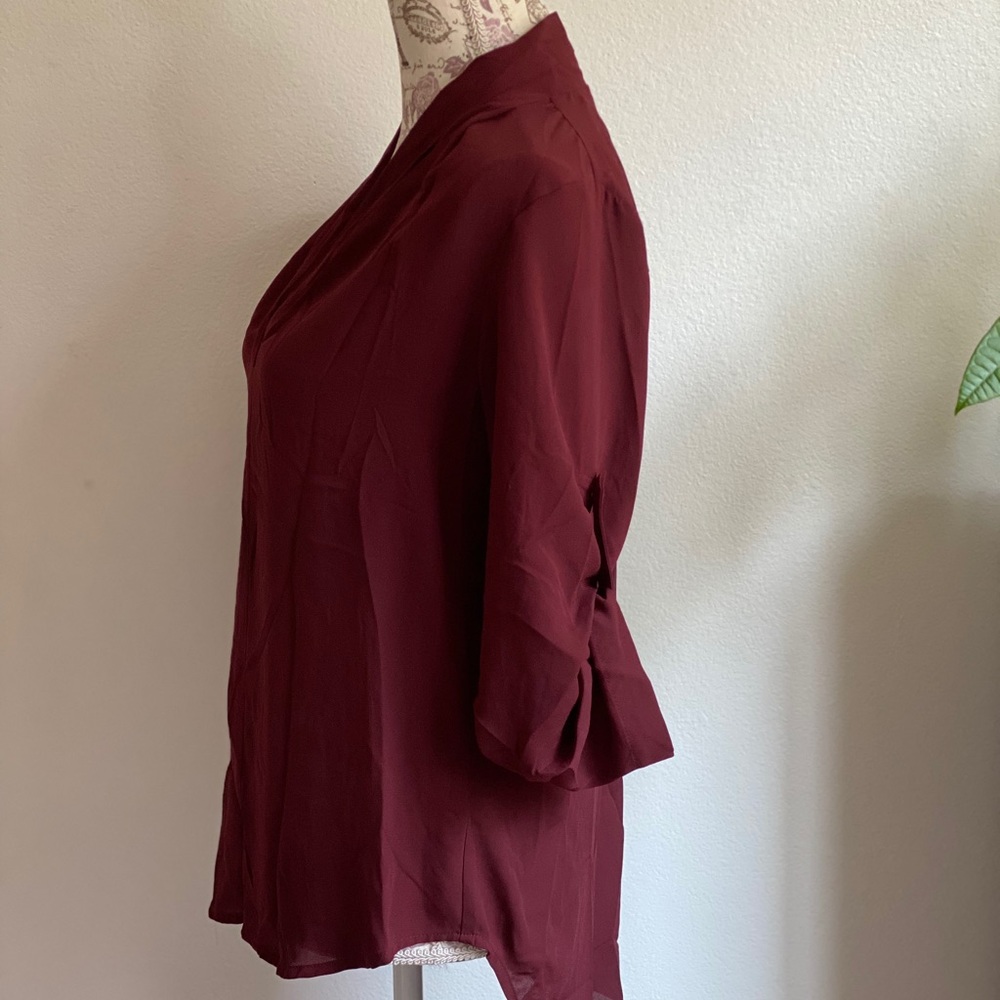 Mossimo burgundy blouse size small